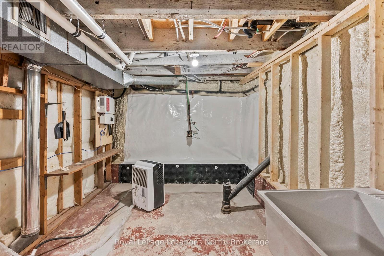 1071 6th Avenue W, Owen Sound, Ontario  N4K 5G8 - Photo 30 - X12158496