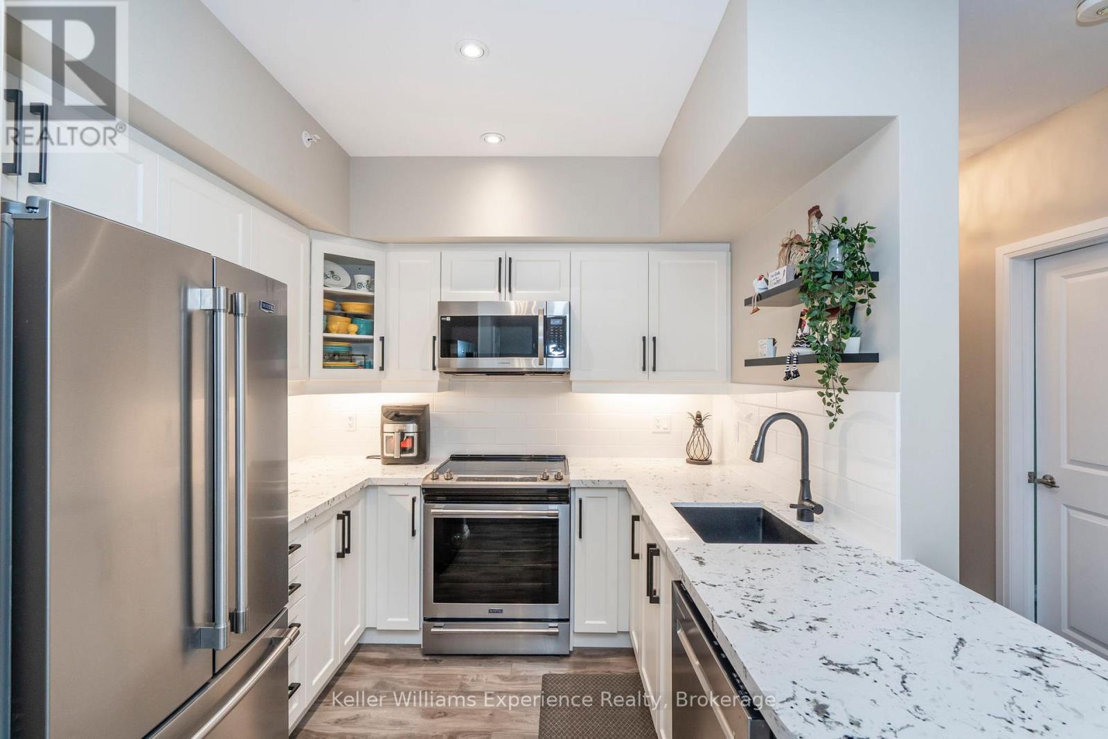 516 - 302 Essa Road, Barrie, Ontario  L9J 0H3 - Photo 6 - S12158660