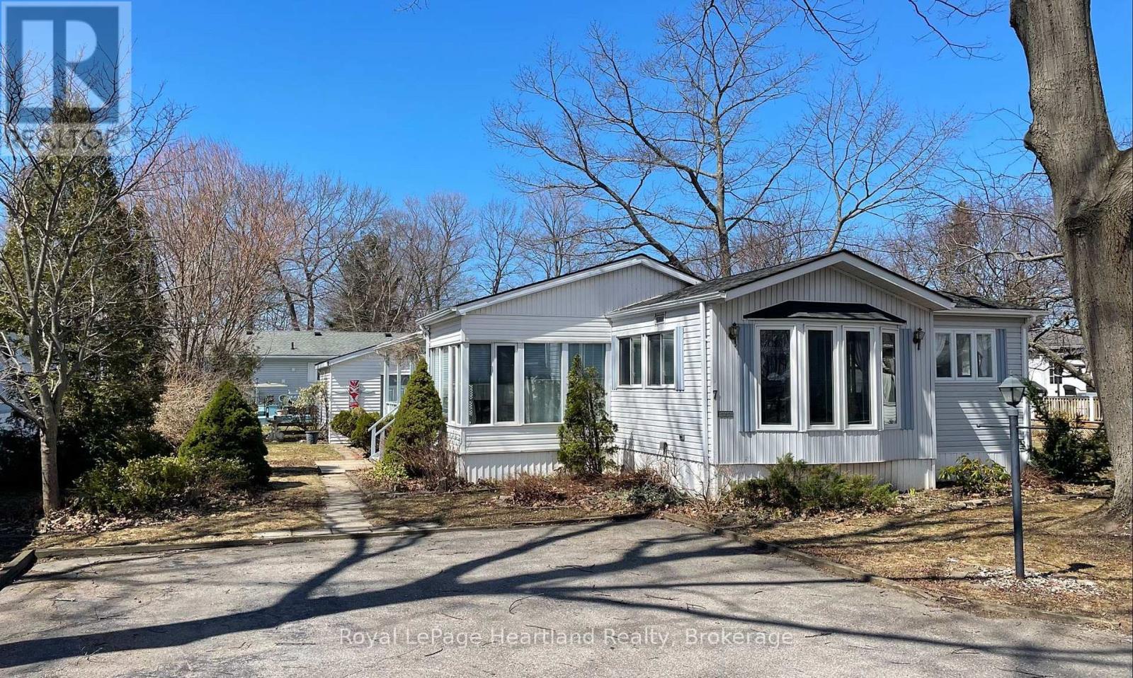 7 SIOUX LANE, Ashfield-Colborne-Wawanosh, Ontario