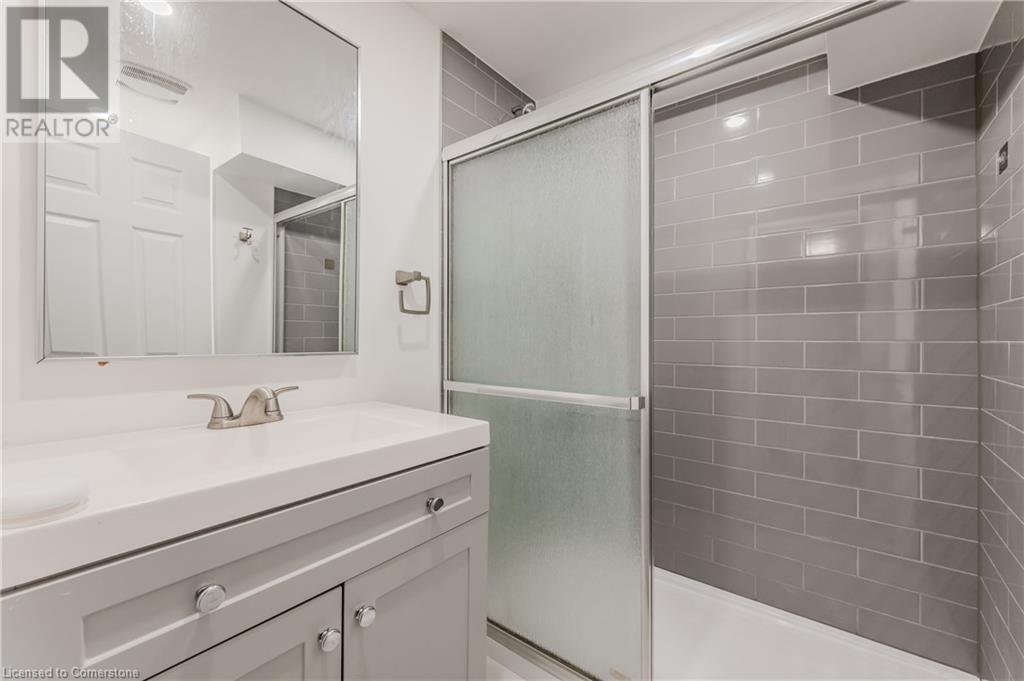 514 Fallingbrook Drive Unit# Lower, Waterloo, Ontario  N2L 4N3 - Photo 6 - 40730259