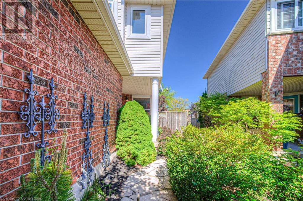7 Wheeler Drive, Cambridge, Ontario  N1P 1E5 - Photo 4 - 40729987