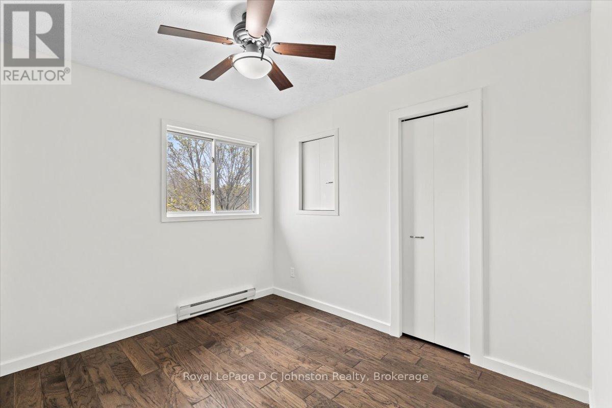 812 Bradford Street, Saugeen Shores, Ontario  N0H 2C4 - Photo 18 - X12158789
