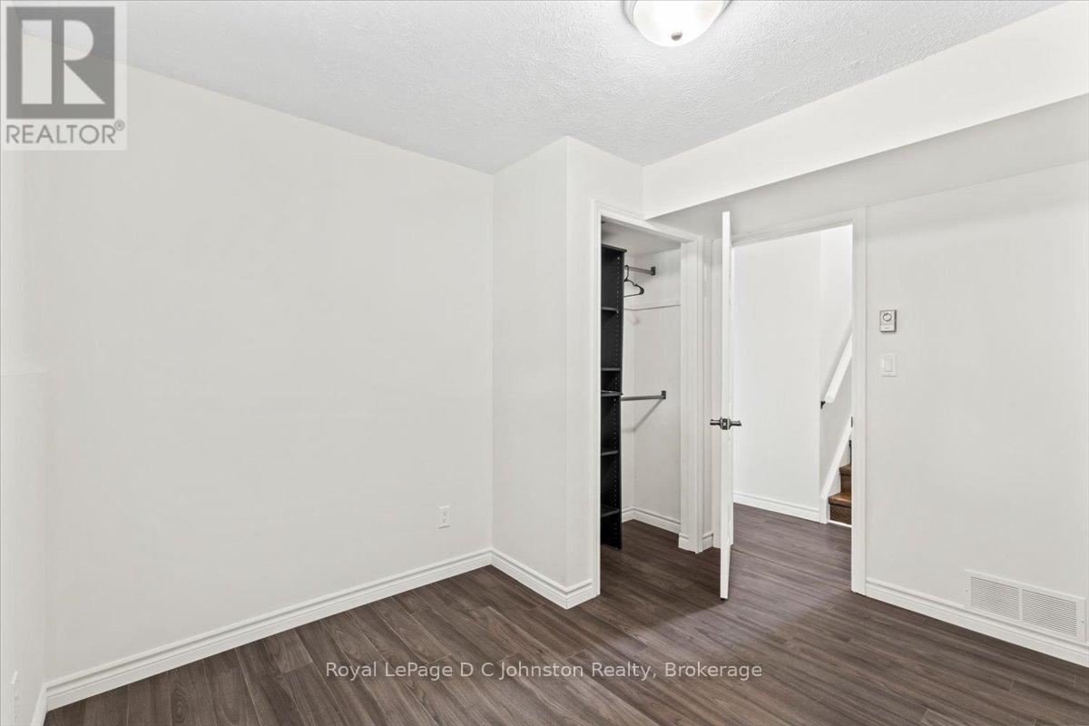812 Bradford Street, Saugeen Shores, Ontario  N0H 2C4 - Photo 32 - X12158789