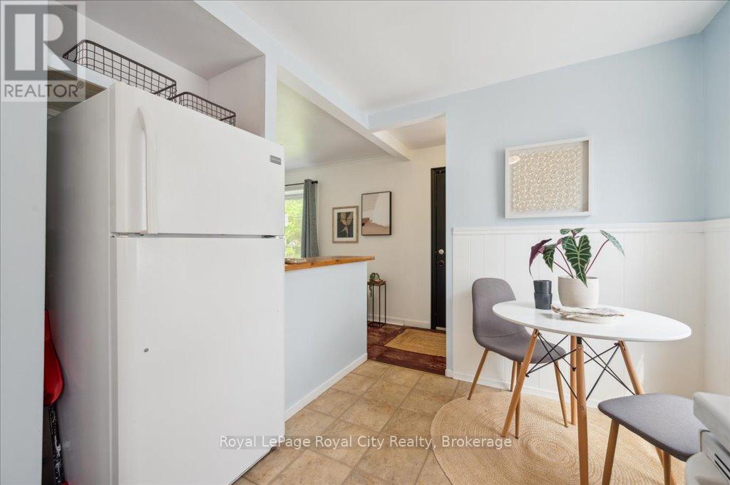 127 Memorial Crescent, Guelph, Ontario  N1H 6C2 - Photo 13 - X12158827