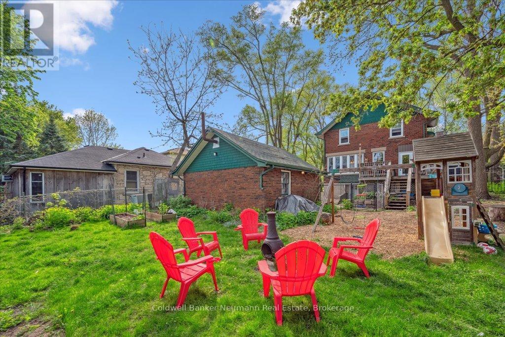 120 Waterloo Avenue, Guelph, Ontario  N1H 3J1 - Photo 40 - X12159072