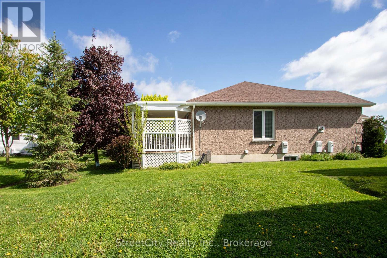 21 - 30 Ann Street, St. Marys, Ontario  N4X 1C8 - Photo 28 - X12159075