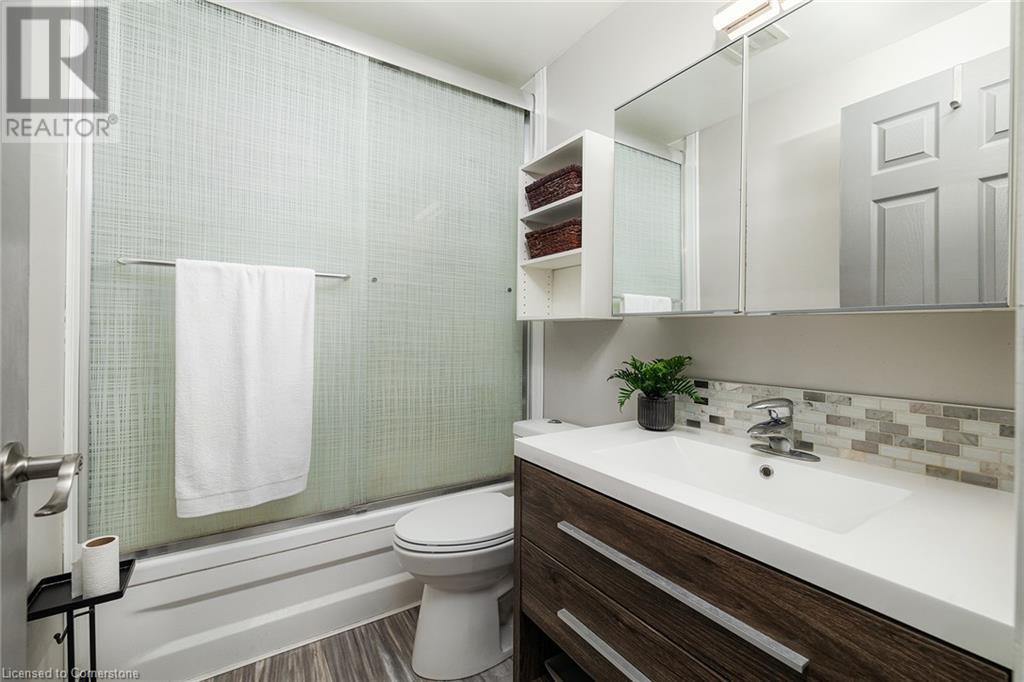 689 Hillview Road, Cambridge, Ontario  N3H 5C3 - Photo 16 - 40730030