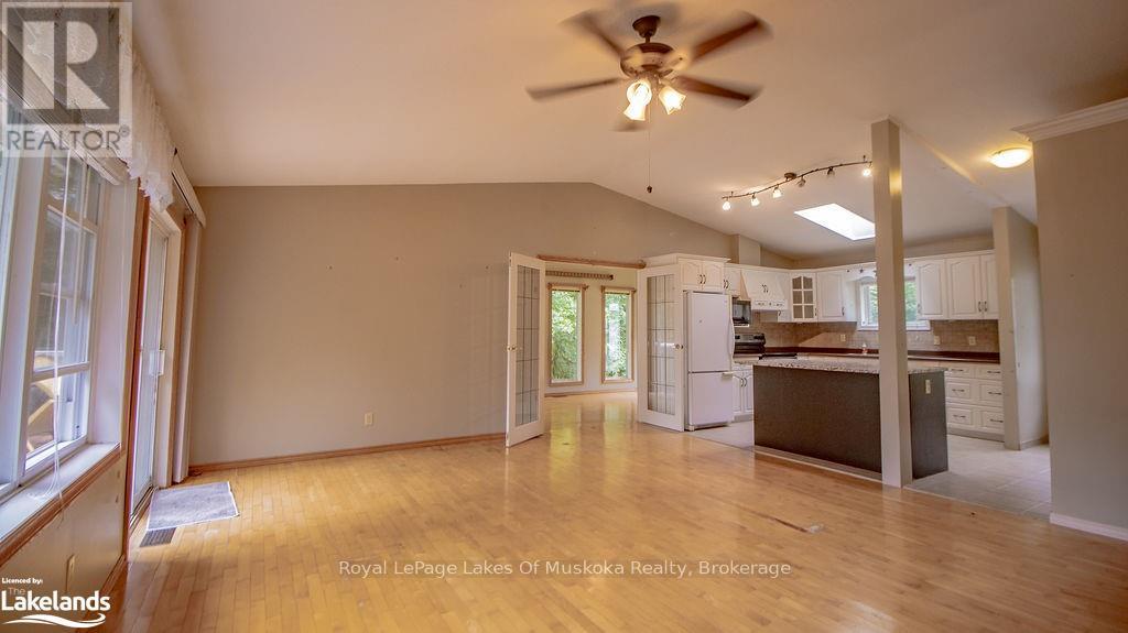 4244 Muskoka Road 117, Lake Of Bays, Ontario  P0B 1A0 - Photo 14 - X12159203