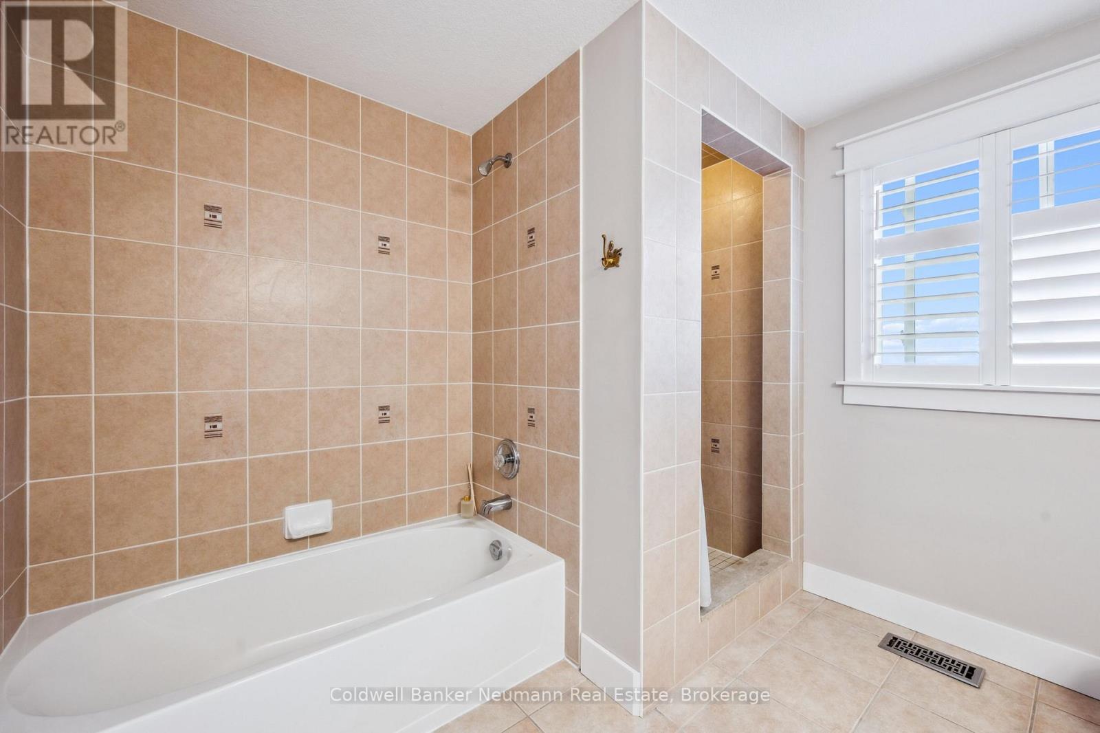14 Coutts Court, Guelph, Ontario  N1L 1S9 - Photo 37 - X12159245