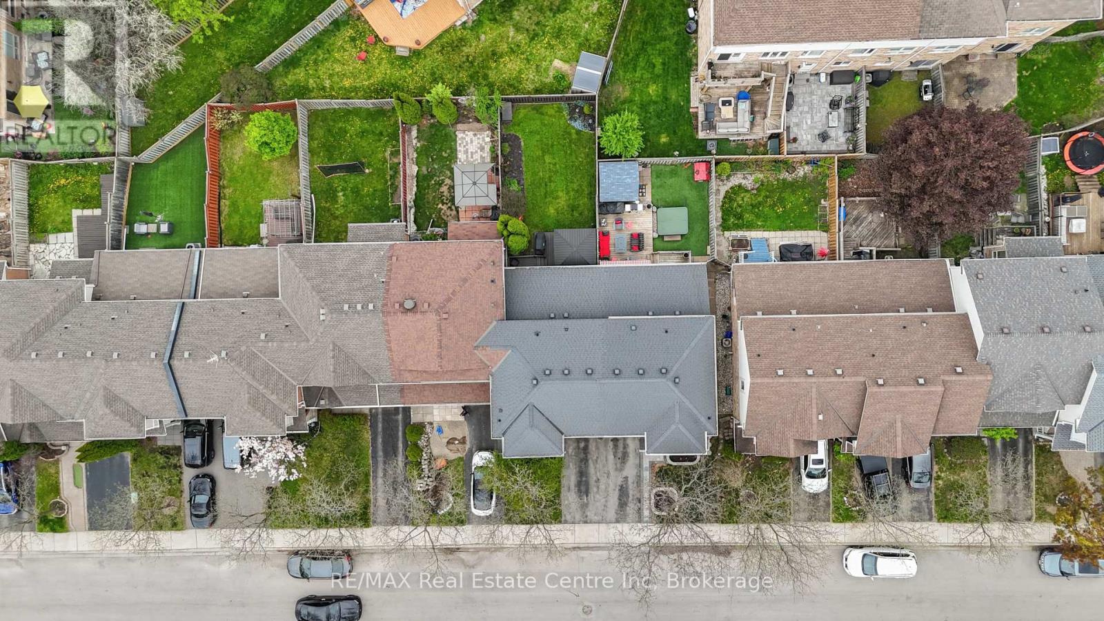 2214 Shadetree Avenue, Burlington, Ontario  L7L 6L4 - Photo 7 - W12159391