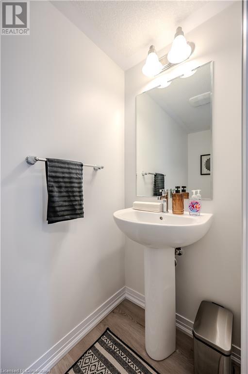 32 Reverie Way, Kitchener, Ontario  N2E 0K5 - Photo 6 - 40730441