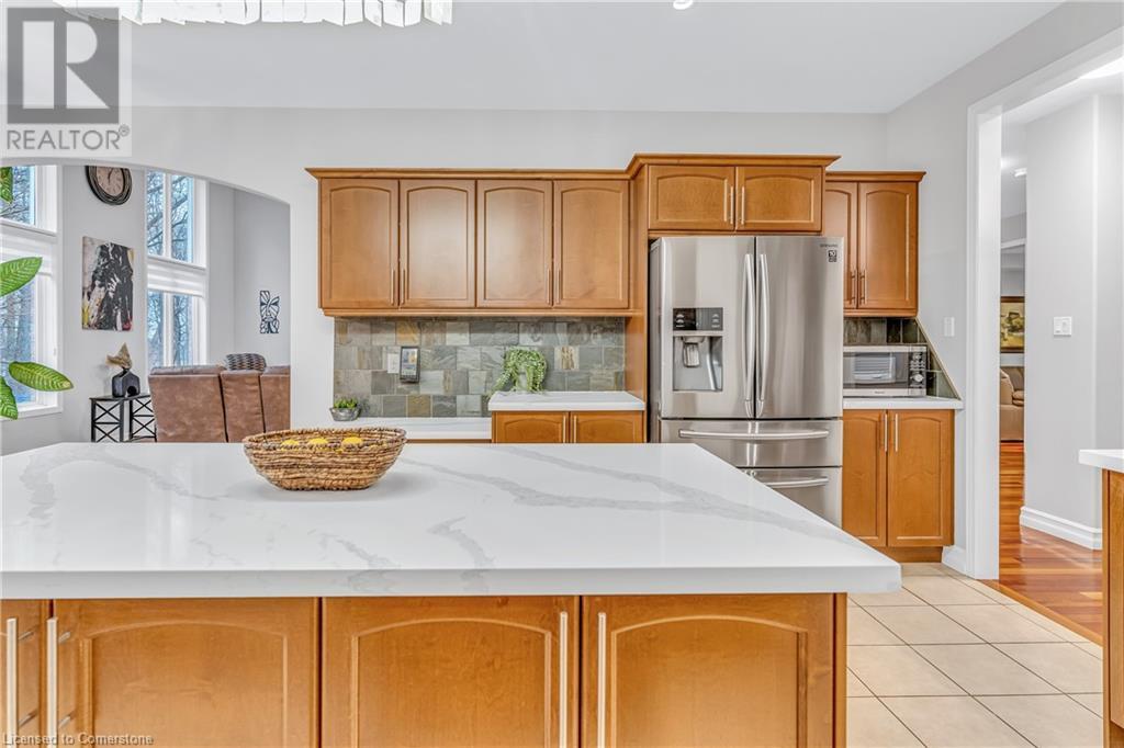 532 Woodfield Court, Kitchener, Ontario  N2P 2S8 - Photo 12 - 40730407