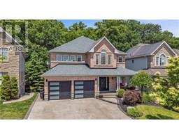 532 WOODFIELD Court, Kitchener, Ontario