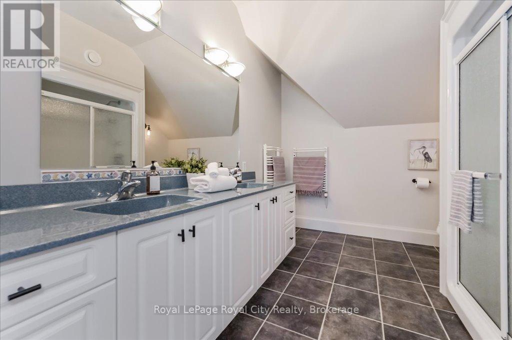 31 Mcnab Street W, Centre Wellington, Ontario  N0B 1S0 - Photo 29 - X12159699