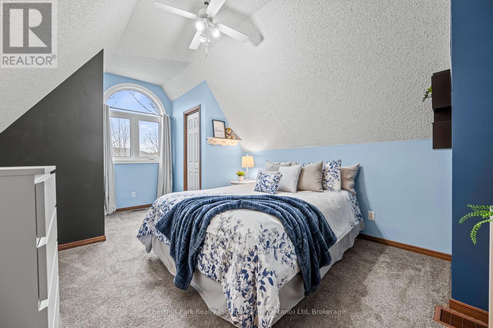 39 Celia Crescent, Guelph, Ontario  N1G 4R4 - Photo 36 - X12159749