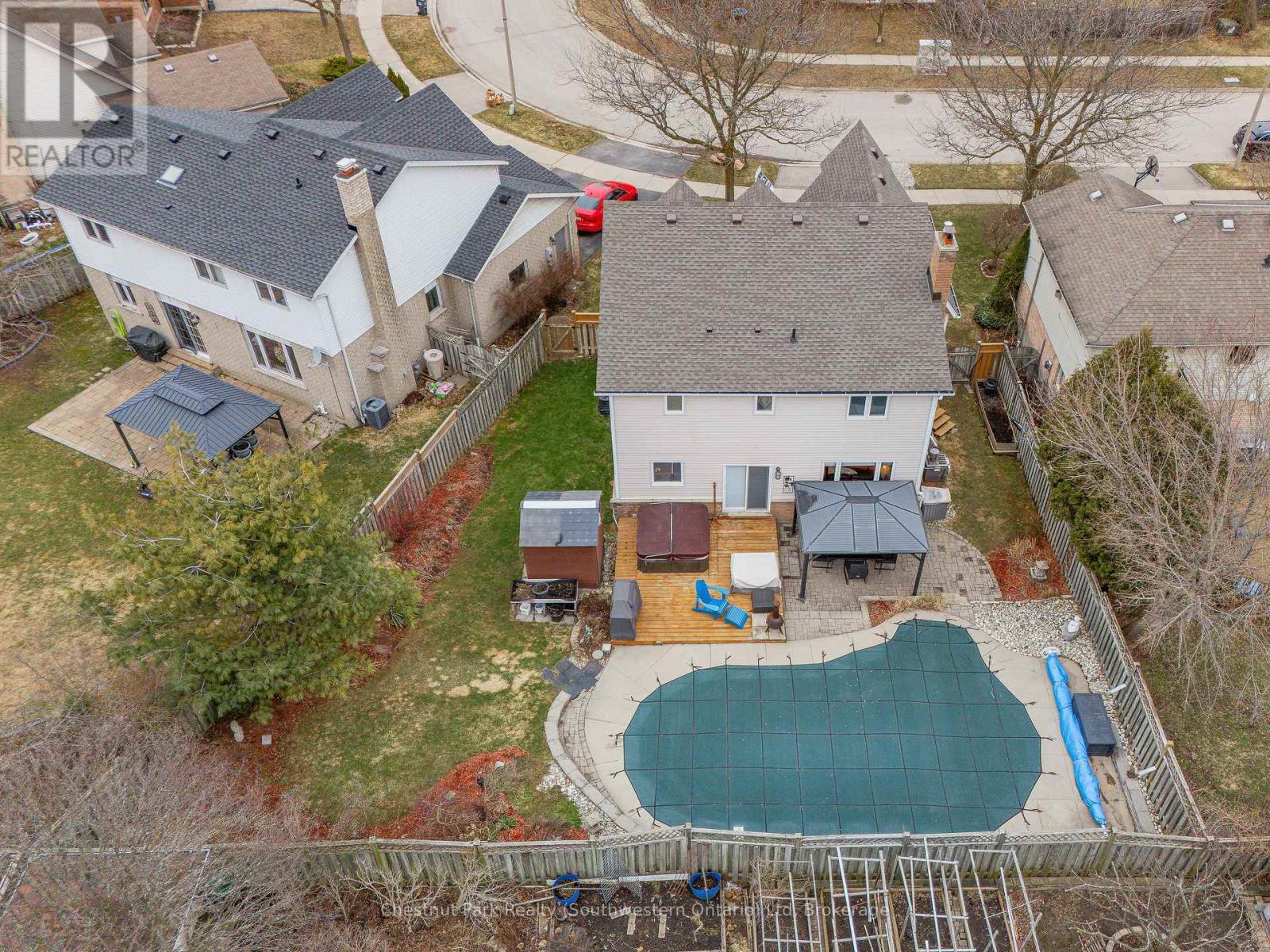 39 Celia Crescent, Guelph, Ontario  N1G 4R4 - Photo 45 - X12159749