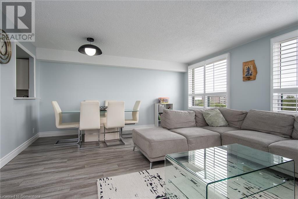 18 Holborn Court Unit# 611, Kitchener, Ontario  N2A 4A1 - Photo 11 - 40729242