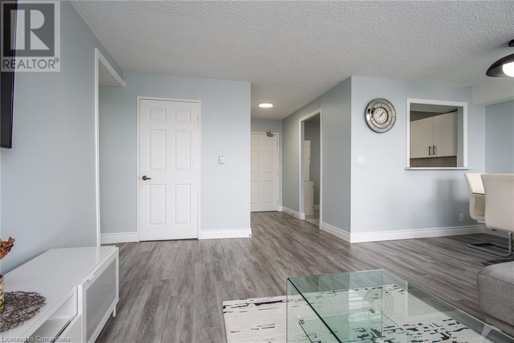 18 Holborn Court Unit# 611, Kitchener, Ontario  N2A 4A1 - Photo 13 - 40729242