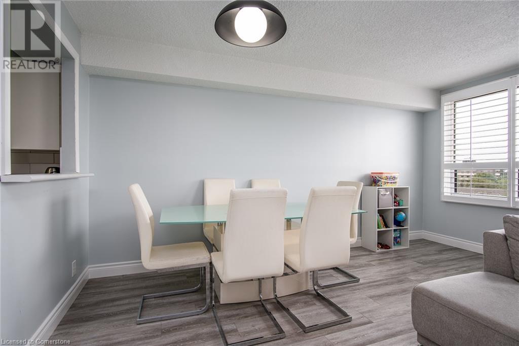 18 Holborn Court Unit# 611, Kitchener, Ontario  N2A 4A1 - Photo 17 - 40729242