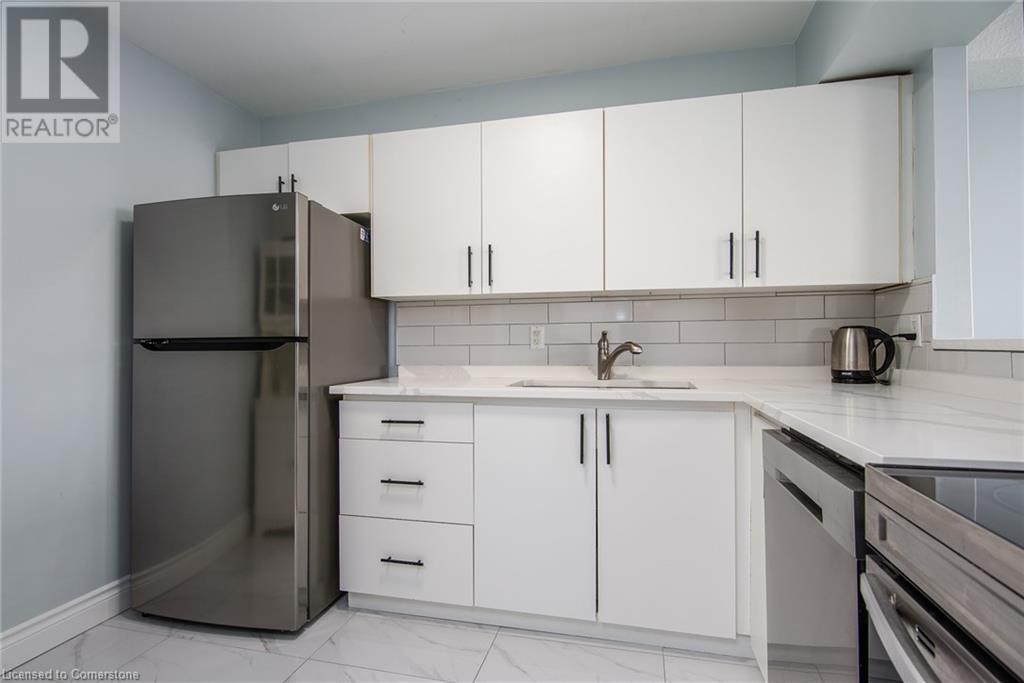 18 Holborn Court Unit# 611, Kitchener, Ontario  N2A 4A1 - Photo 18 - 40729242
