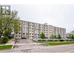 18 HOLBORN Court Unit# 611, Kitchener, Ontario