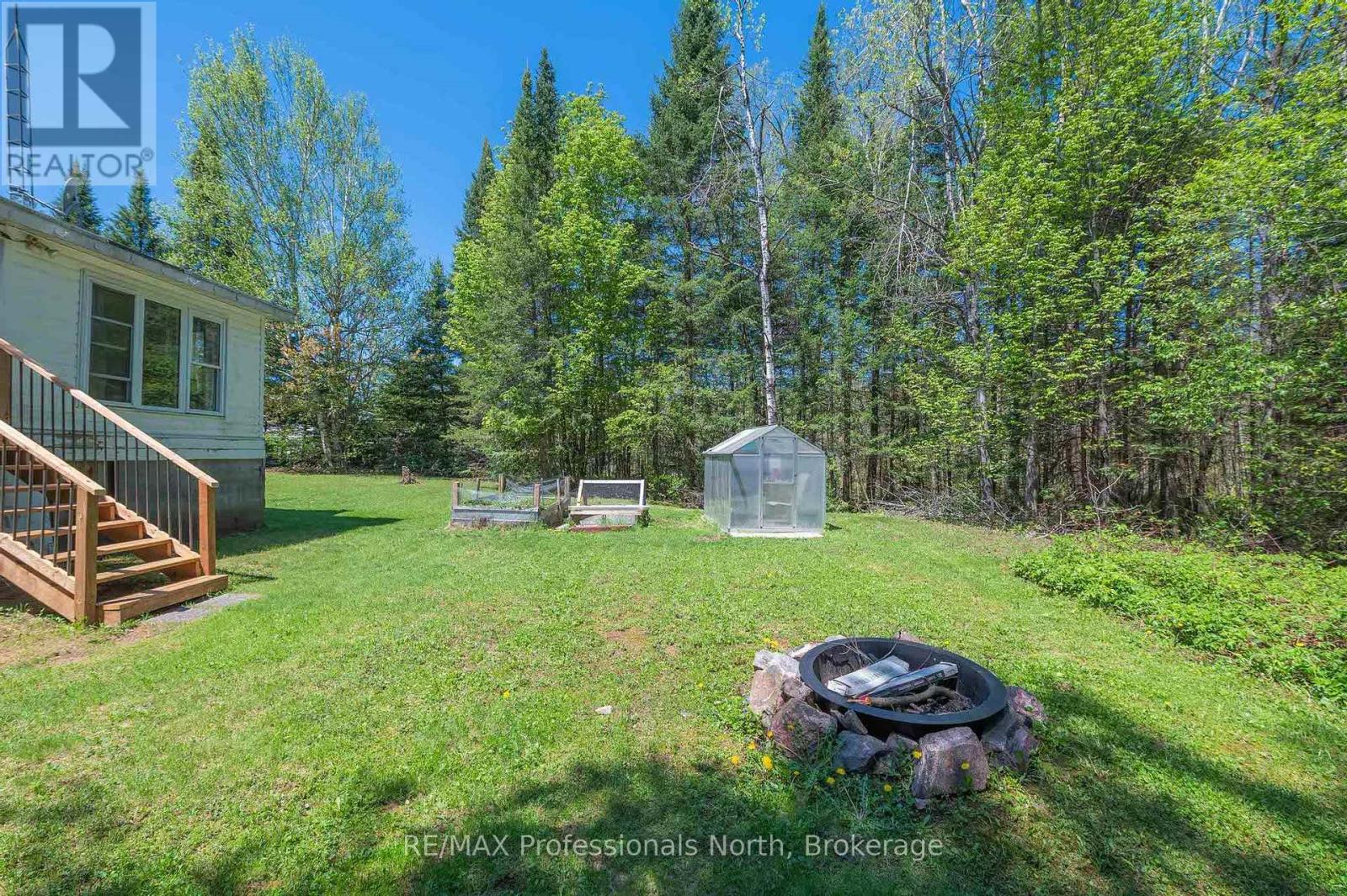 1204 Bacon Road, Minden Hills, Ontario  K0M 2K0 - Photo 11 - X12159850