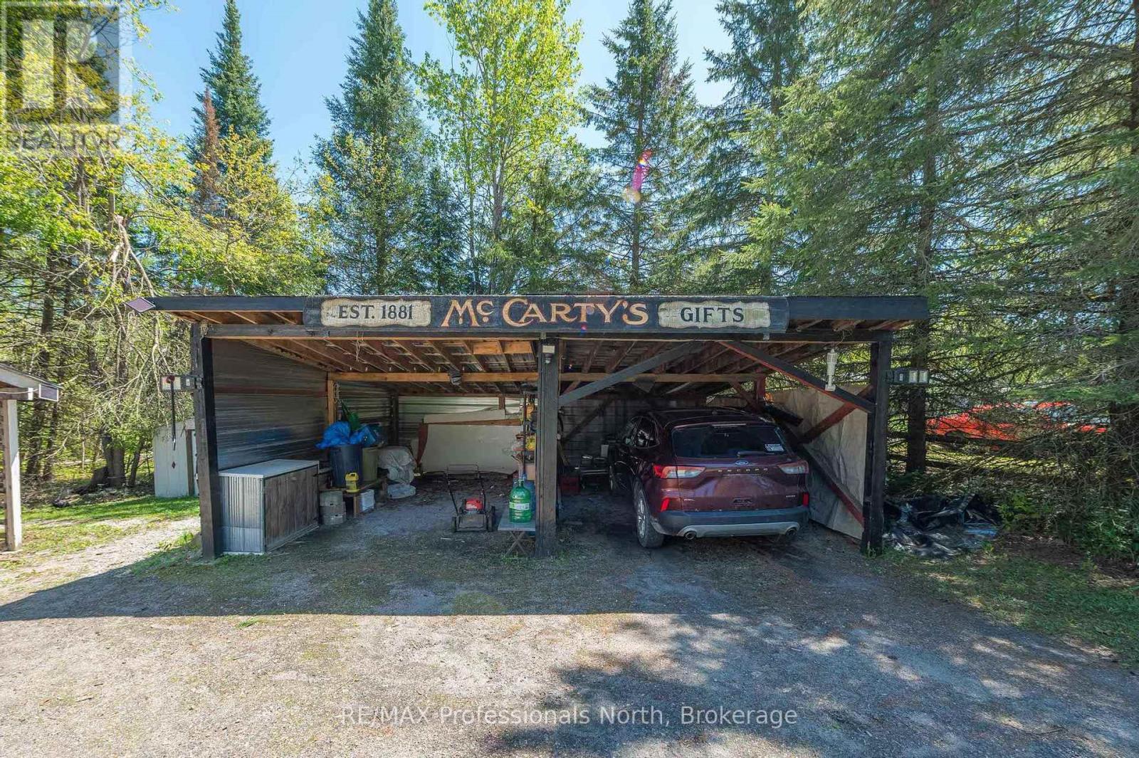 1204 Bacon Road, Minden Hills, Ontario  K0M 2K0 - Photo 14 - X12159850