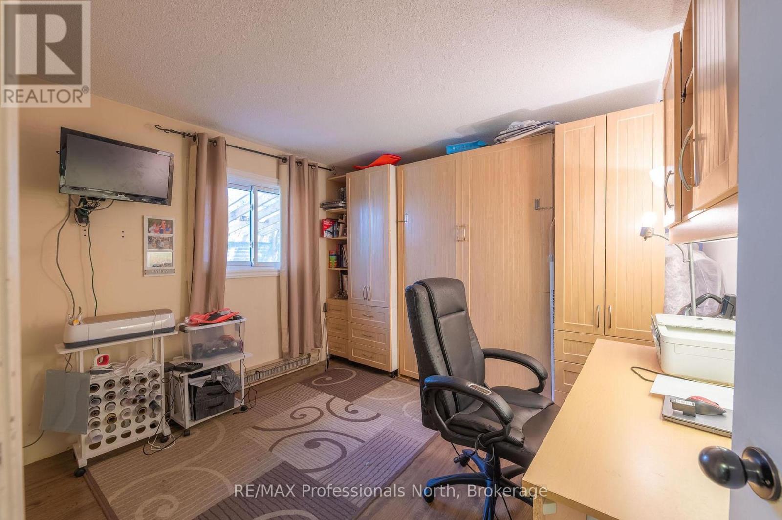 1204 Bacon Road, Minden Hills, Ontario  K0M 2K0 - Photo 21 - X12159850