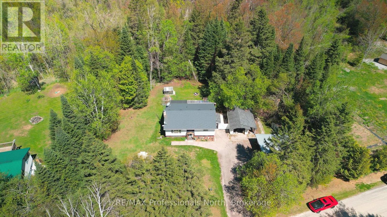 1204 Bacon Road, Minden Hills, Ontario  K0M 2K0 - Photo 32 - X12159850