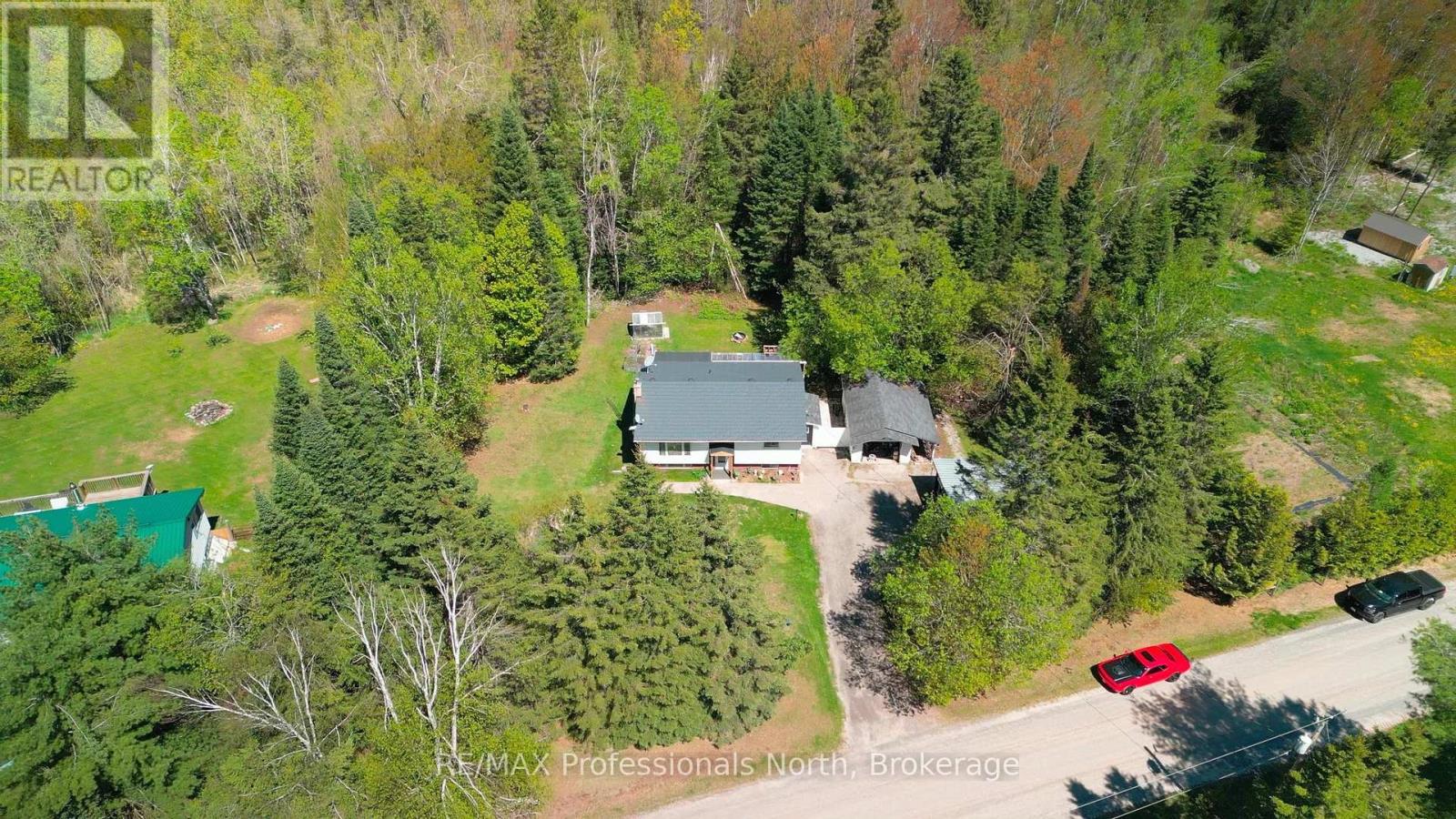 1204 Bacon Road, Minden Hills, Ontario  K0M 2K0 - Photo 33 - X12159850
