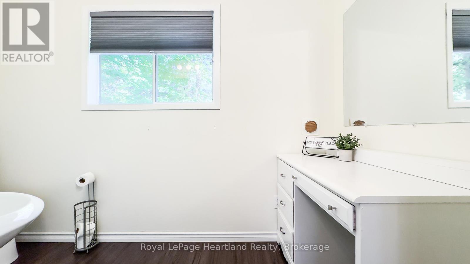 216 Shadywood Crescent, Huron-Kinloss, Ontario  N2Z 2X3 - Photo 26 - X12159862