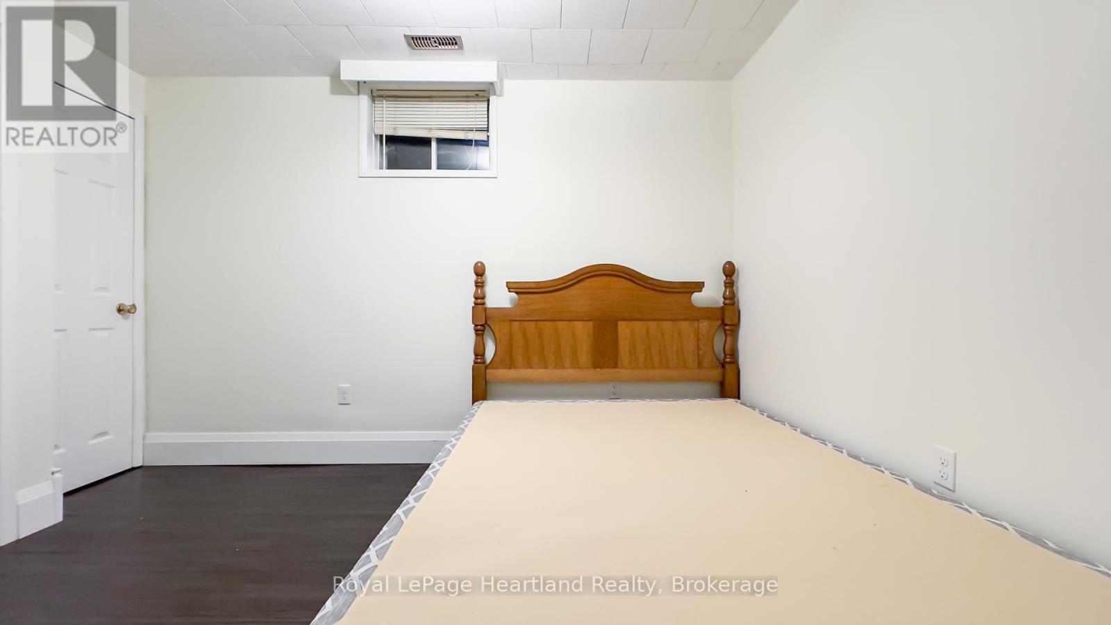 216 Shadywood Crescent, Huron-Kinloss, Ontario  N2Z 2X3 - Photo 32 - X12159862