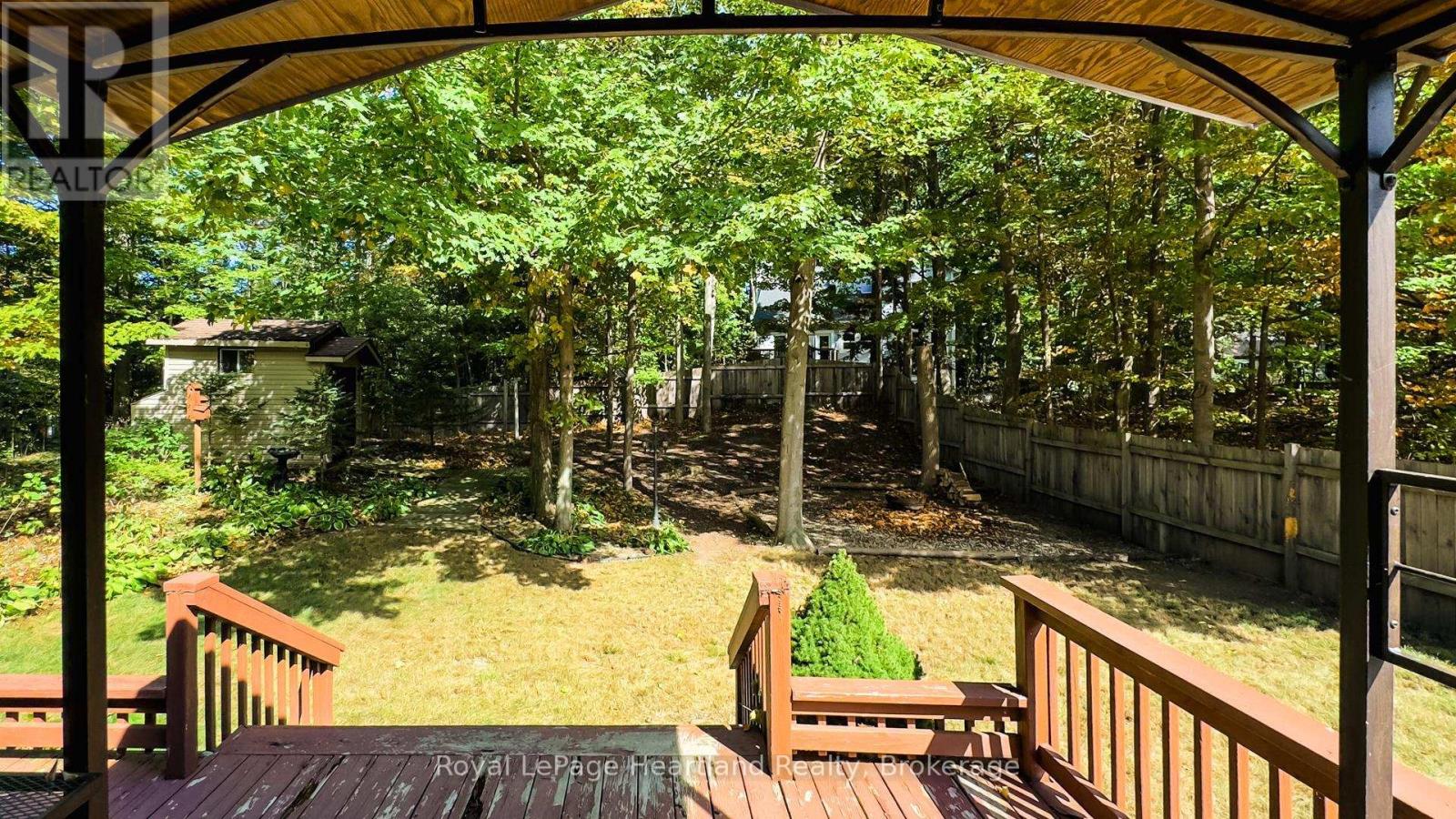 216 Shadywood Crescent, Huron-Kinloss, Ontario  N2Z 2X3 - Photo 34 - X12159862