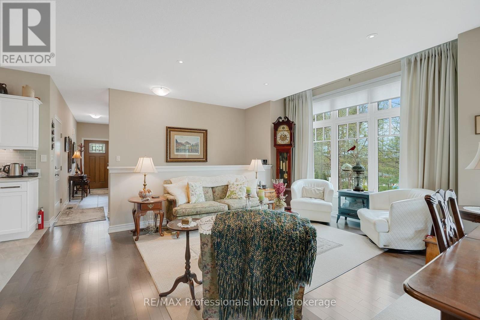 8 Serenity Place Crescent, Huntsville, Ontario  P1H 0C4 - Photo 14 - X12159872