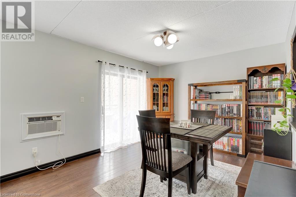 401 Erb Street Unit# 203, Waterloo, Ontario  N2L 1W5 - Photo 16 - 40730194