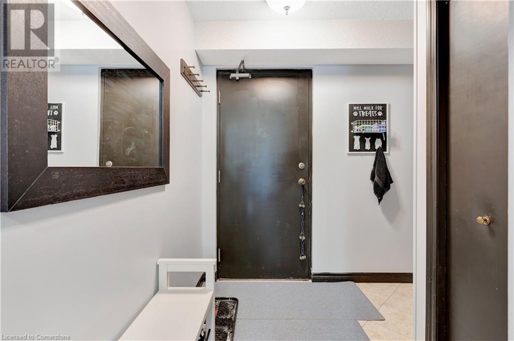 401 Erb Street Unit# 203, Waterloo, Ontario  N2L 1W5 - Photo 9 - 40730194