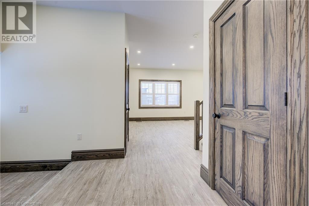 133 Birmingham Street E Unit# B, Mount Forest, Ontario  N0G 2L2 - Photo 5 - 40730435