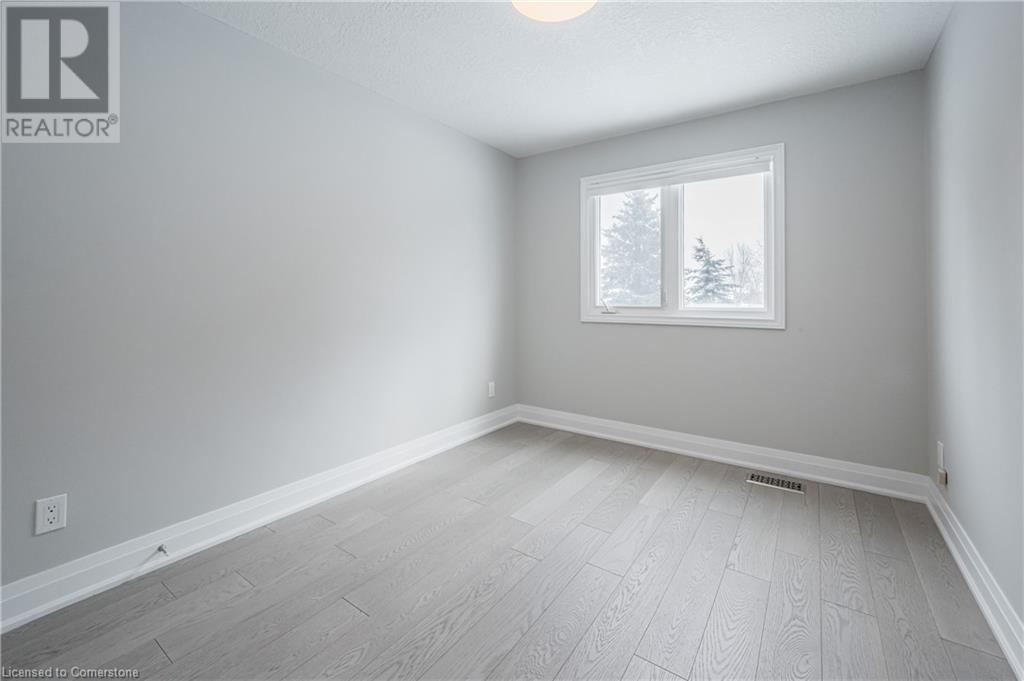 567 Rustic Drive, Waterloo, Ontario  N2K 2A4 - Photo 26 - 40730552