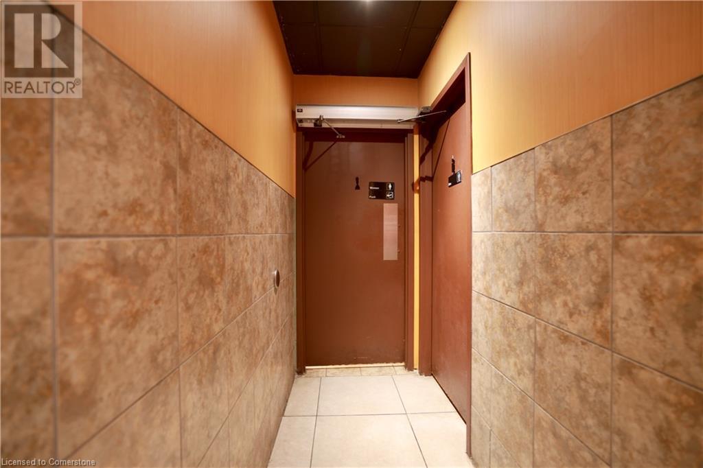 160 University Avenue W Unit# Unit 19, Waterloo, Ontario  N2L 3E9 - Photo 37 - 40730541