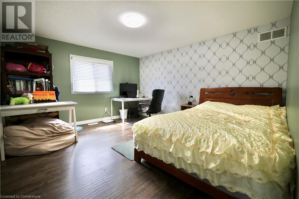 686 Wild Ginger Avenue, Waterloo, Ontario  N2V 2T2 - Photo 24 - 40730578