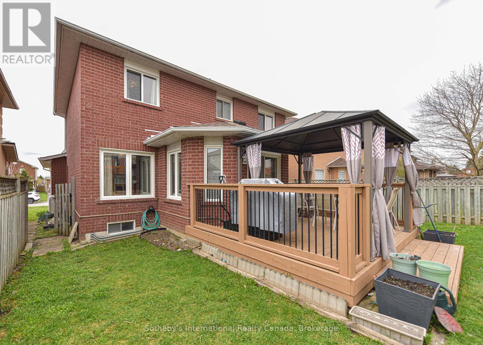 13 Burke Drive, Barrie, Ontario  L4N 7J3 - Photo 3 - S12160621