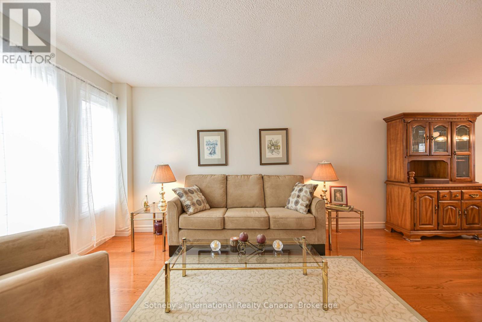 13 Burke Drive, Barrie, Ontario  L4N 7J3 - Photo 7 - S12160621