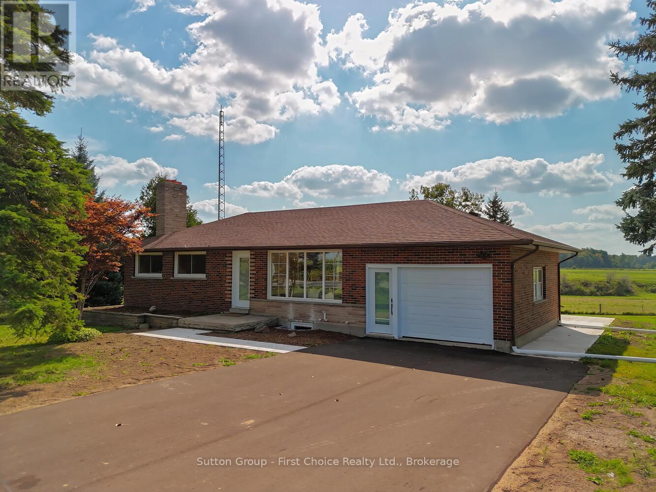 3552 Road 112, Perth East, Ontario  N5A 6S3 - Photo 2 - X12159915