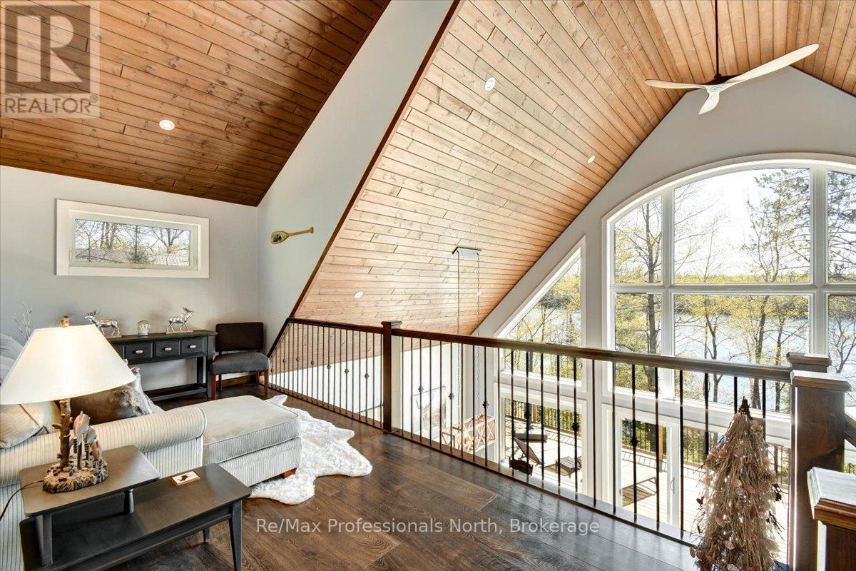 88 Russell Drive, Trent Lakes, Ontario  K0M 2A0 - Photo 11 - X12159942