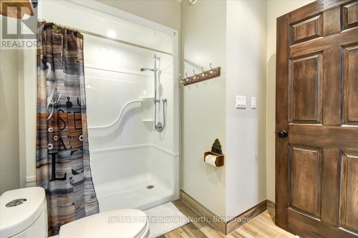 88 Russell Drive, Trent Lakes, Ontario  K0M 2A0 - Photo 21 - X12159942
