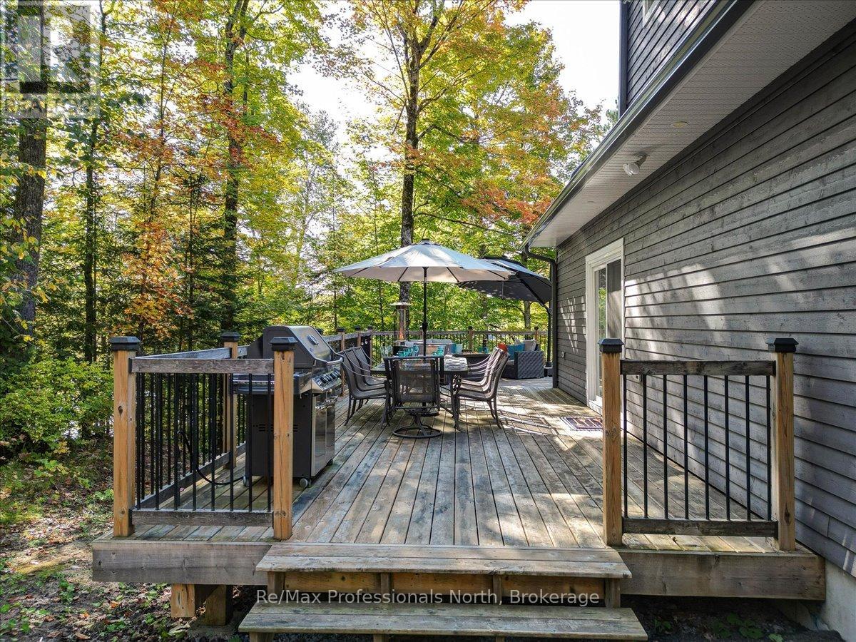 88 Russell Drive, Trent Lakes, Ontario  K0M 2A0 - Photo 27 - X12159942