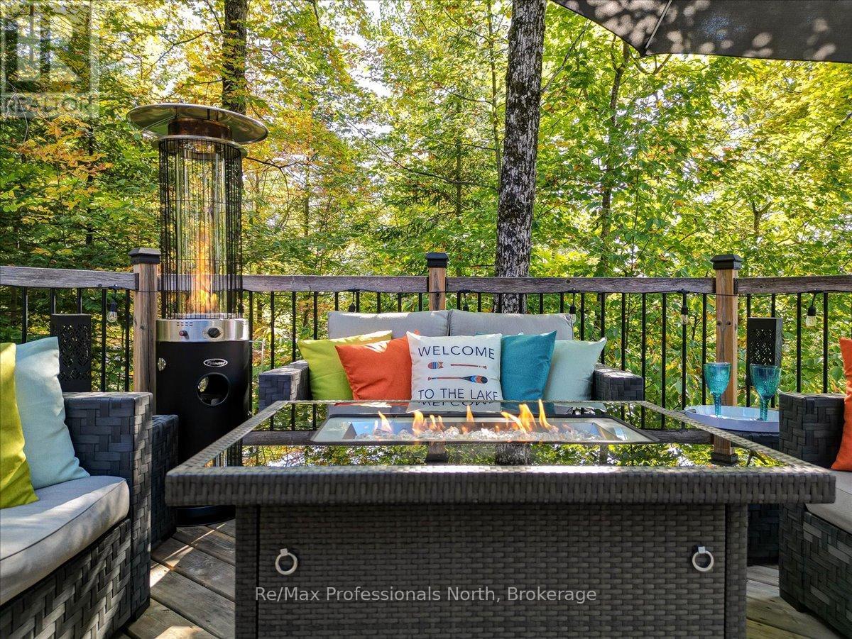 88 Russell Drive, Trent Lakes, Ontario  K0M 2A0 - Photo 30 - X12159942