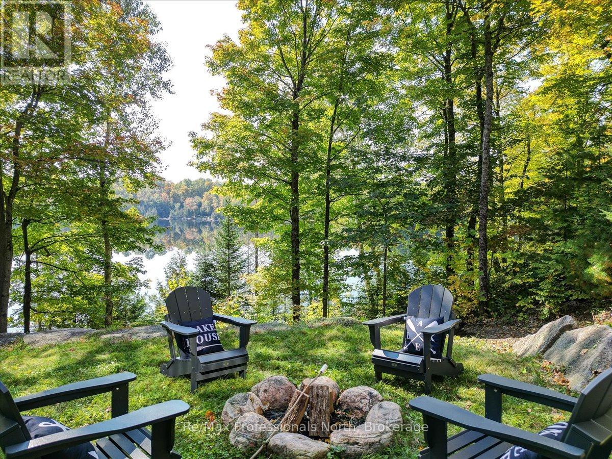 88 Russell Drive, Trent Lakes, Ontario  K0M 2A0 - Photo 37 - X12159942