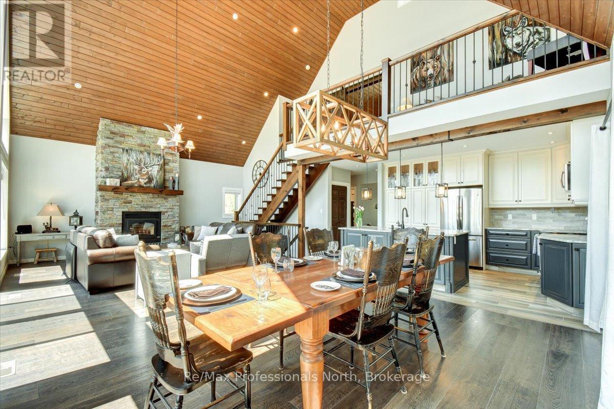 88 Russell Drive, Trent Lakes, Ontario  K0M 2A0 - Photo 8 - X12159942