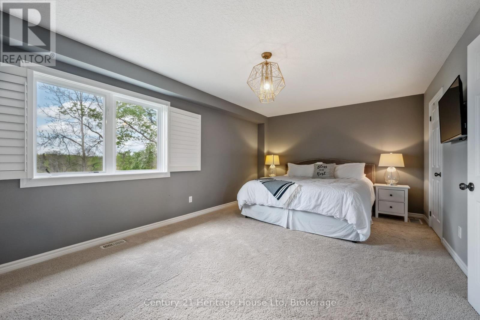 220 Sammon Drive, Guelph/eramosa, Ontario  N0B 2K0 - Photo 22 - X12160229